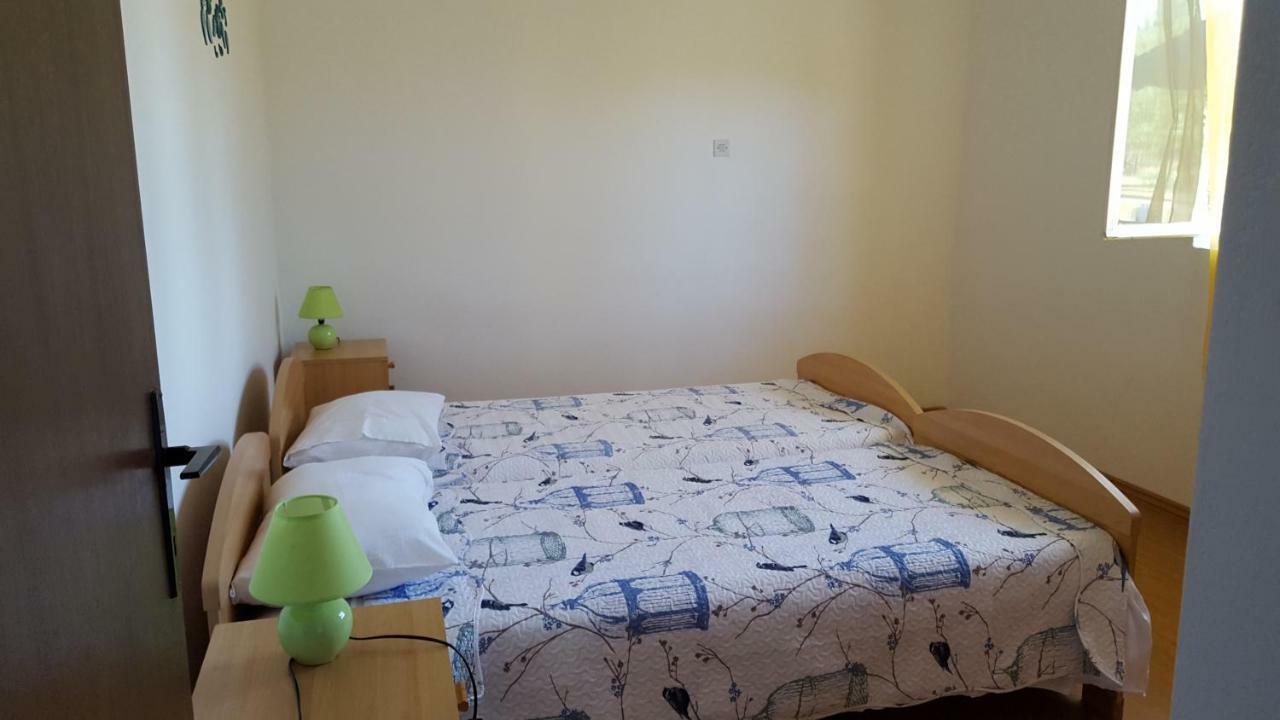 Vacation Home Ivan Kasic Екстер'єр фото